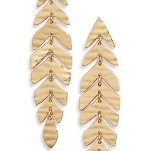 kate spade Jewelry - NWT Kate Spade New Leaf Drop Linear Earrings kate spade Jewelry - NWT Kate Spade New Leaf Drop Linear Earrings